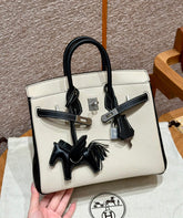 Hermès Birkin 25 Craie and Noir Togo Leather Bi-Color Bag