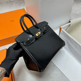 Hermès Birkin 25 in Noir Boxcalf Leather (Gold Hardware)