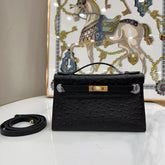 Hermes Mini Kelly Sellier 22cm Noir Ostrich Leather Gold Hardware Women Mini Handbag