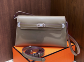 Hermes Kelly Elan 25 Underarm Baguette Bag, Genuine Top Layer Cowhide Goat Grain Leather, Silver Hardware Khaki Shoulder Handbag, Timeless Neutral Must-have Bag Elegant Versatile Daily Purse Size 25×6.5×15cm