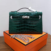 Hermes Kelly Pochette Vert Emeraude Shiny Niloticus Crocodile Leather Palladium Hardware Women Clutch Bag