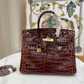Hermès Birkin Bordeaux Shiny Porosus Crocodile Gold Hardware