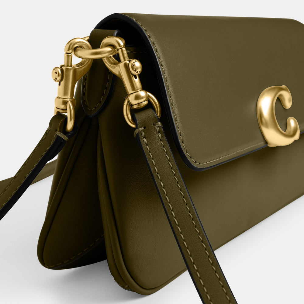 Jet Shoulder Bag