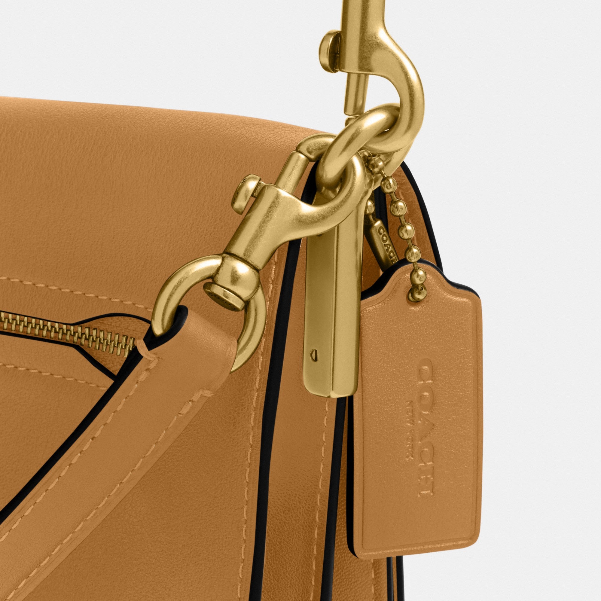 Tabby Shoulder Bag 26