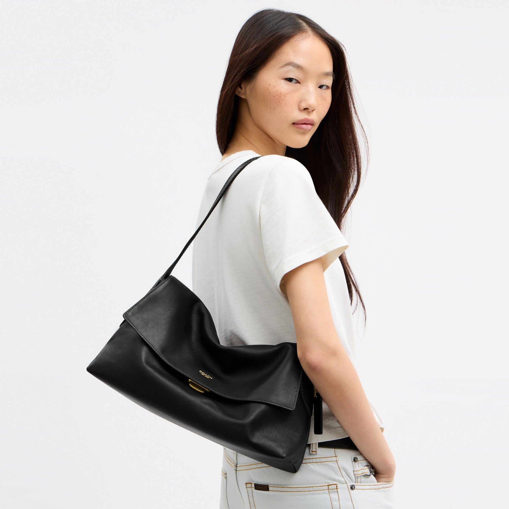 Chelsea Shoulder Bag 36