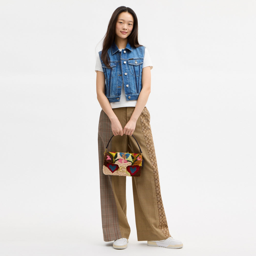 Tabby Shoulder Bag 26 With American Craft Tuft