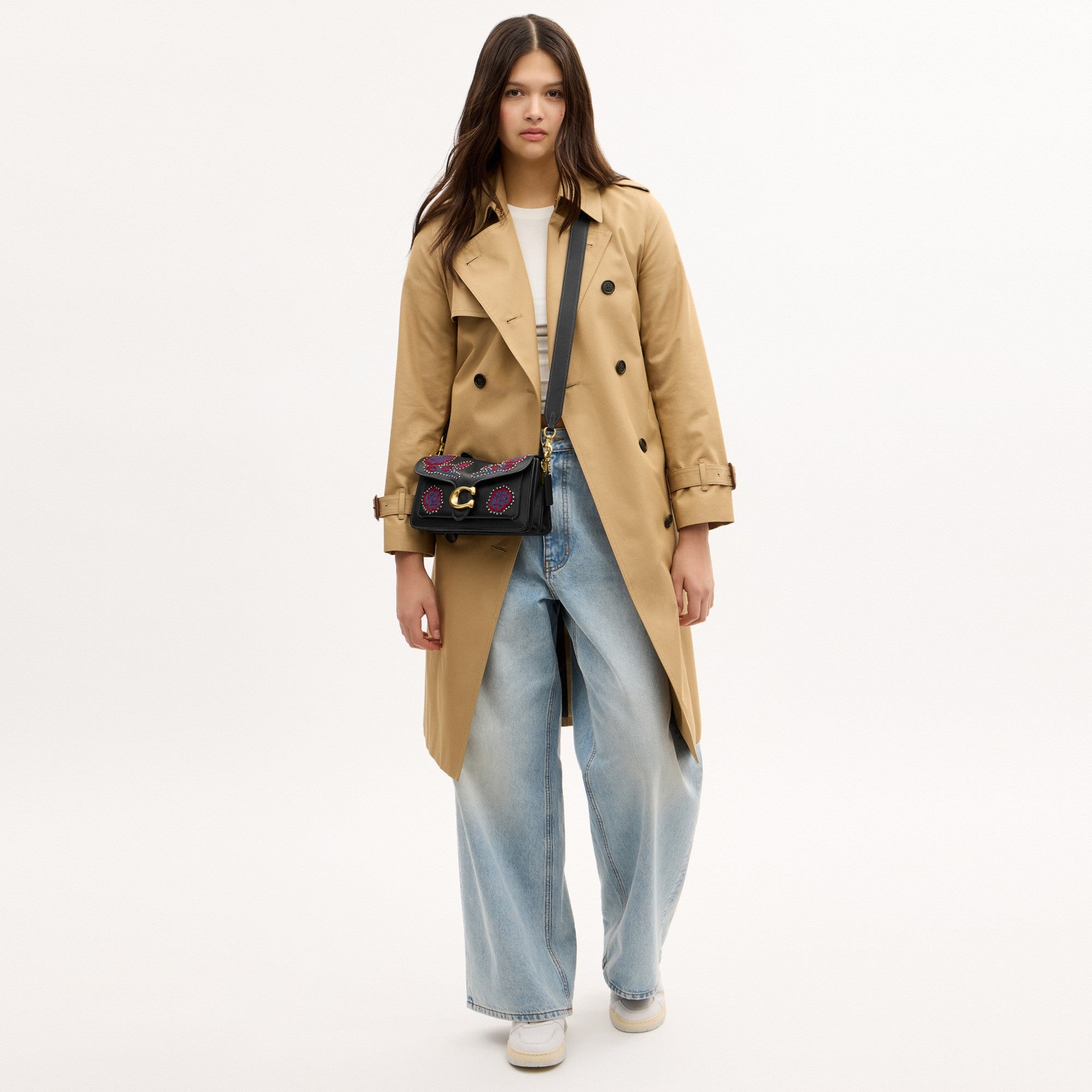 Tabby Shoulder Bag 26 With Embroidered Americana