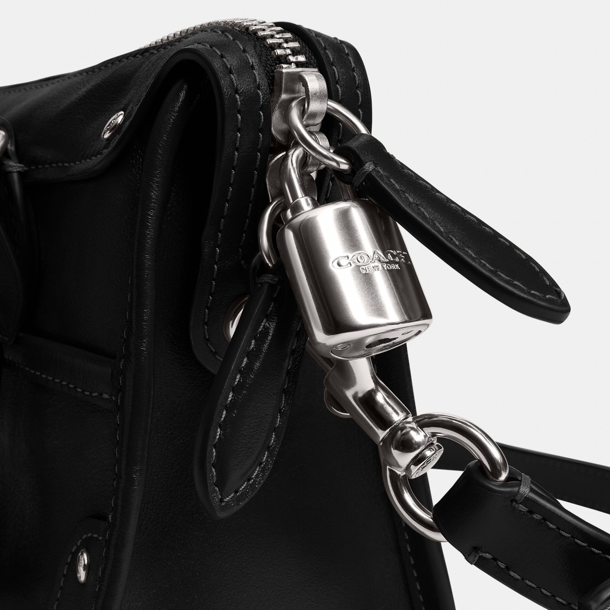 Rhyder Satchel Bag 24