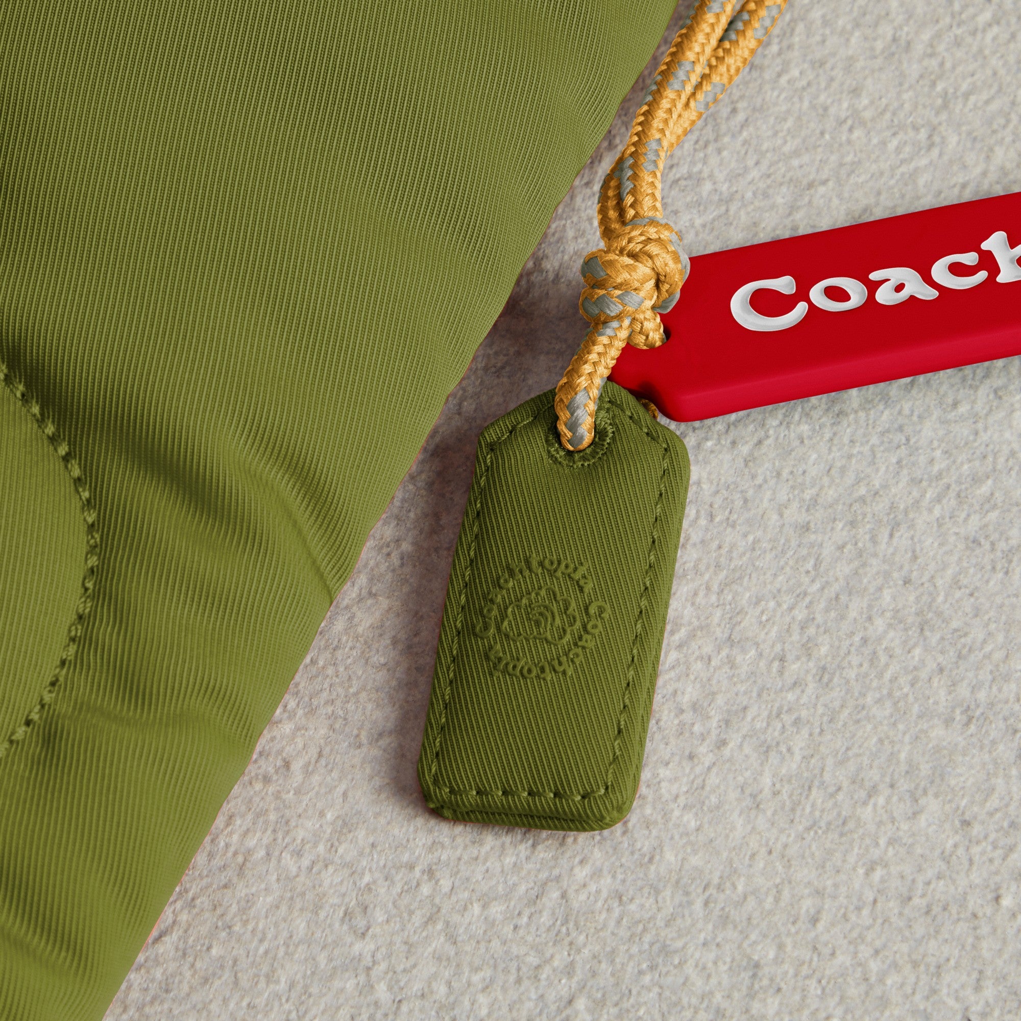 Coachtopia Loop Flat Tote With Cloud Quilting